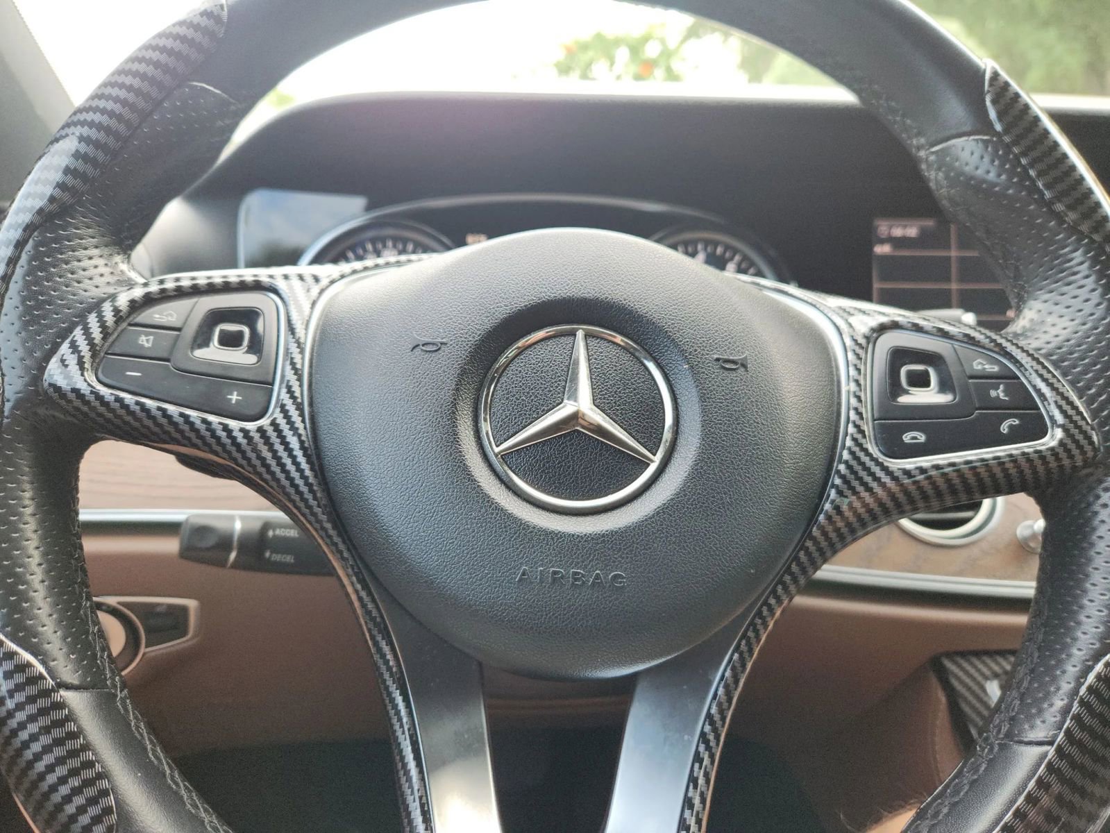 Used 2018 Mercedes-Benz E 300 w/ Premium 1 Package image 18