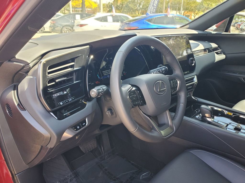 Used 2025 Lexus RX 350 FWD image 15