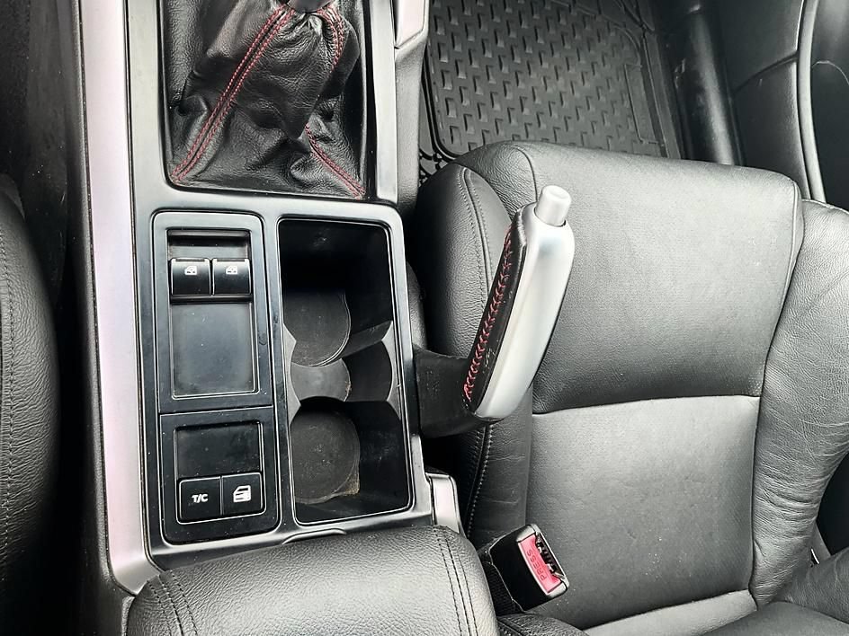 Used 2006 Pontiac GTO RWD image 25