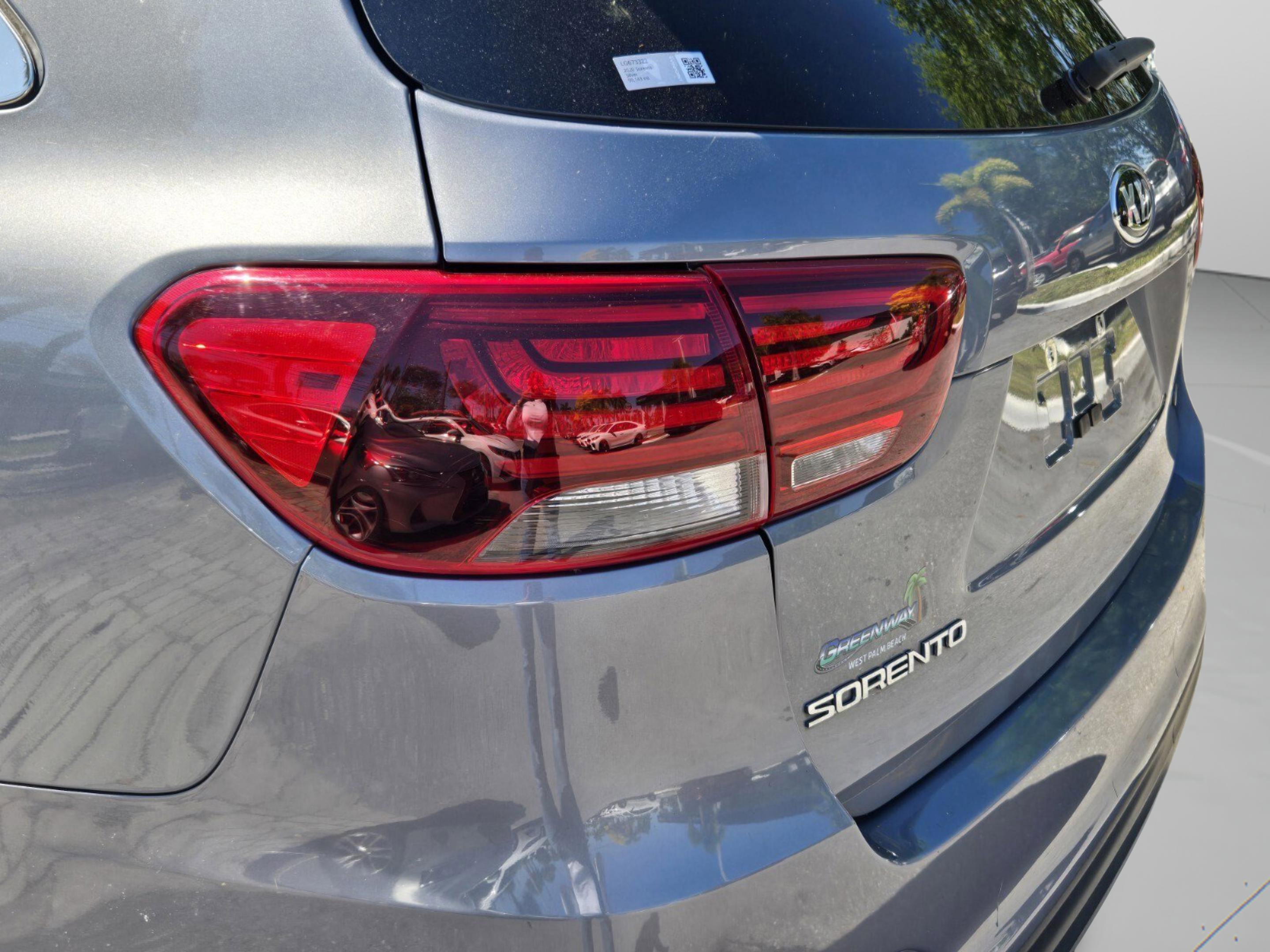 Used 2020 Kia Sorento LX AWD/4WD image 22