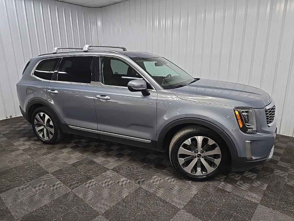 Used 2020 Kia Telluride S w/ S 8 Passenger Seating Package