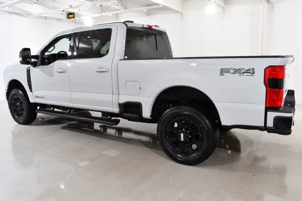 New 2026 Ford F350 Lariat w/ Black Appearance Package AWD/4WD image 15
