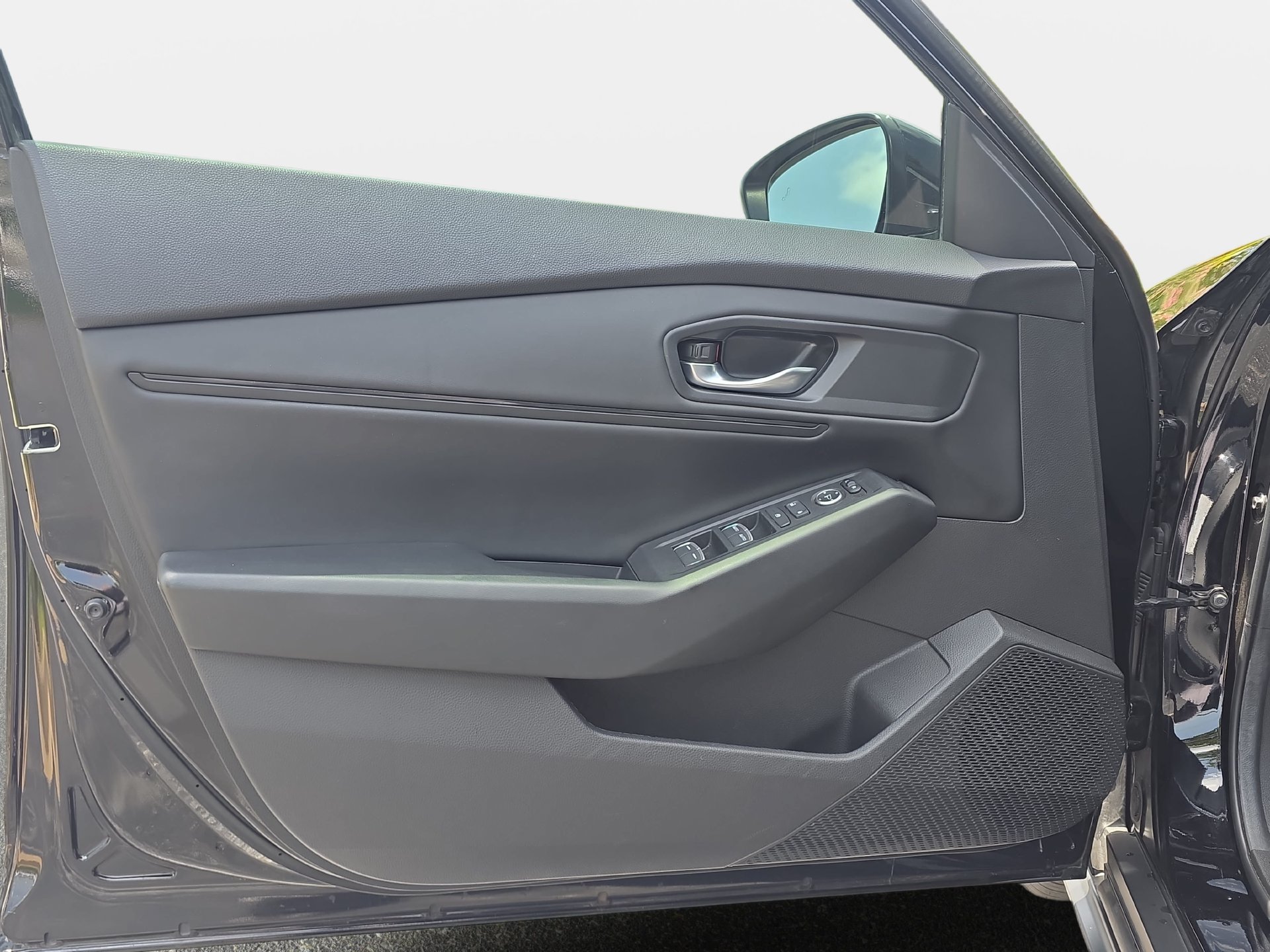Used 2024 Honda Accord EX image 25