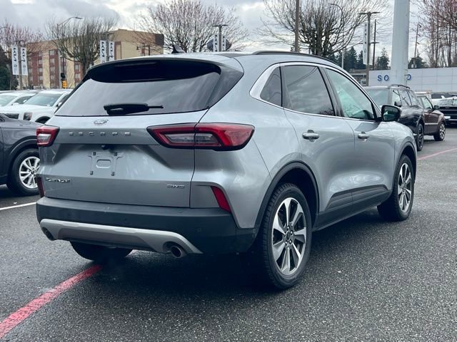 Used 2024 Ford Escape Platinum image 5