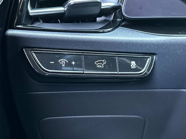 Used 2025 Kia Niro Wind FWD image 32