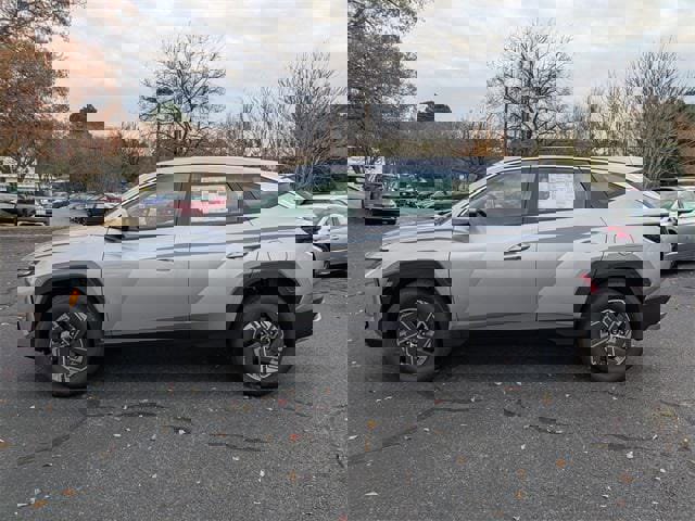 New 2026 Hyundai Tucson Blue SE w/ Tow & Go Package image 7