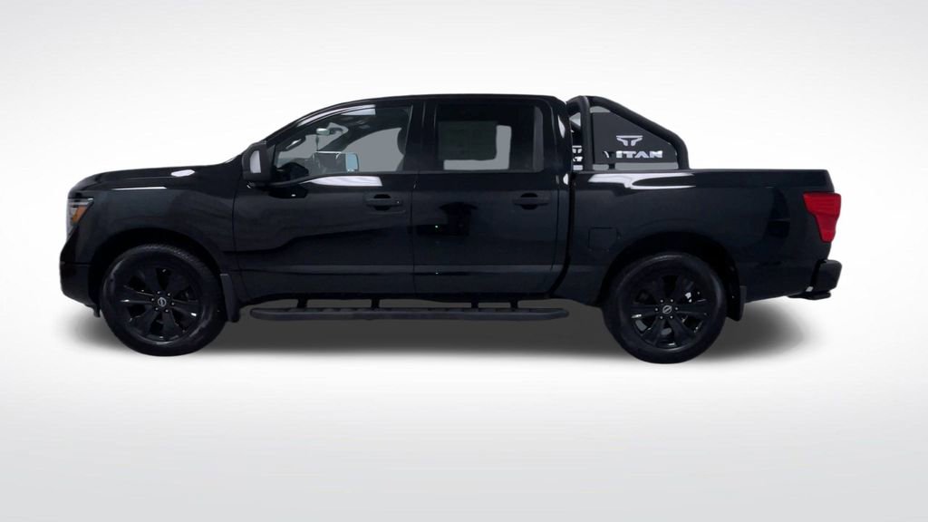Used 2023 Nissan Titan SV w/ SV Convenience Package image 18