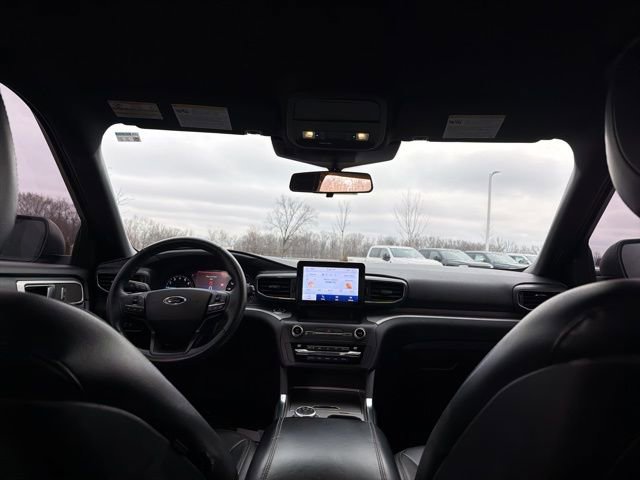 Certified 2020 Ford Explorer XLT w/ Equipment Group 202A image 21