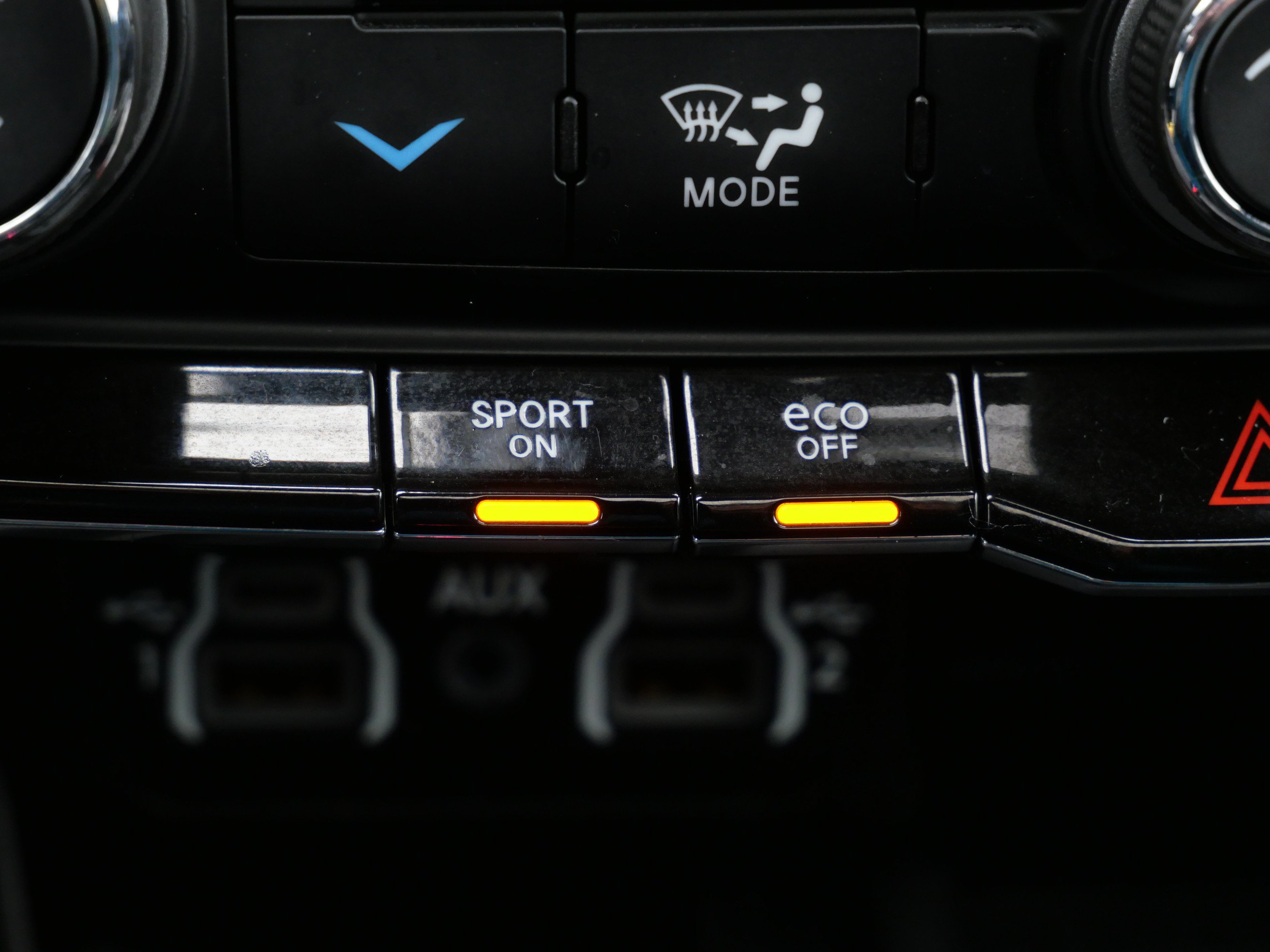 Used 2024 Dodge Durango R/T AWD/4WD image 25