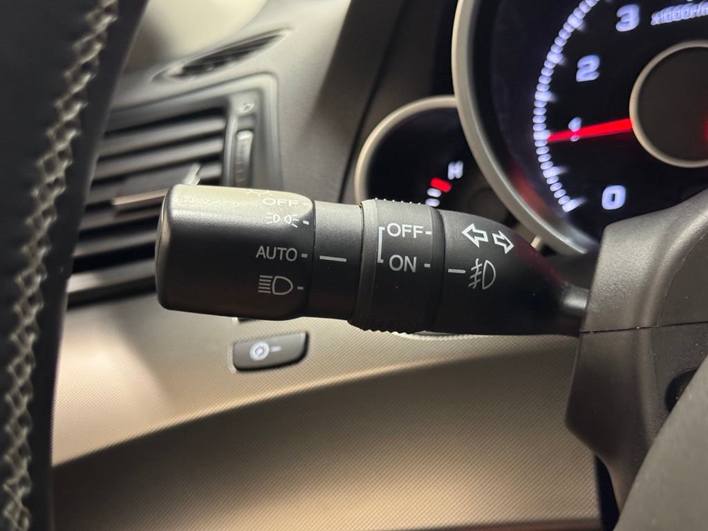 Used 2012 Acura TL SH-AWD image 21