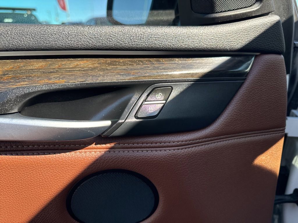 Used 2018 BMW X5 sDrive35i image 13