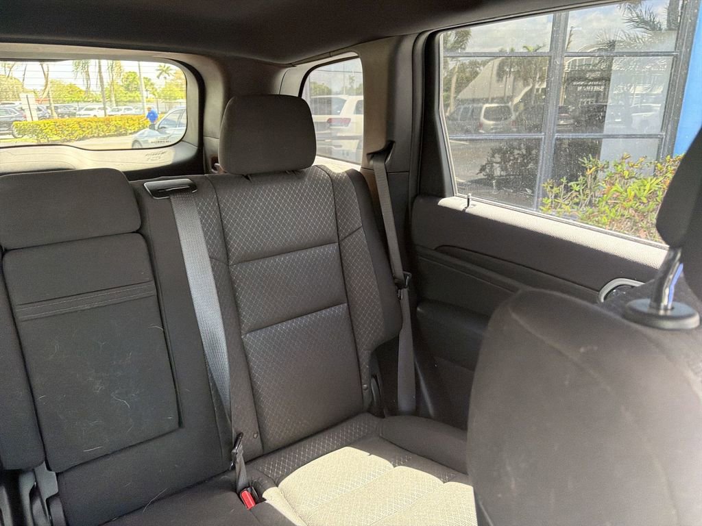 Used 2021 Jeep Grand Cherokee Laredo RWD image 15