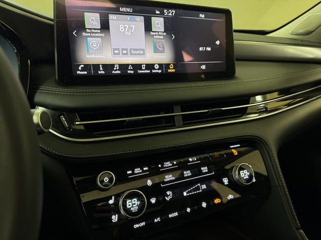 Used 2025 INFINITI QX60 Luxe FWD image 13
