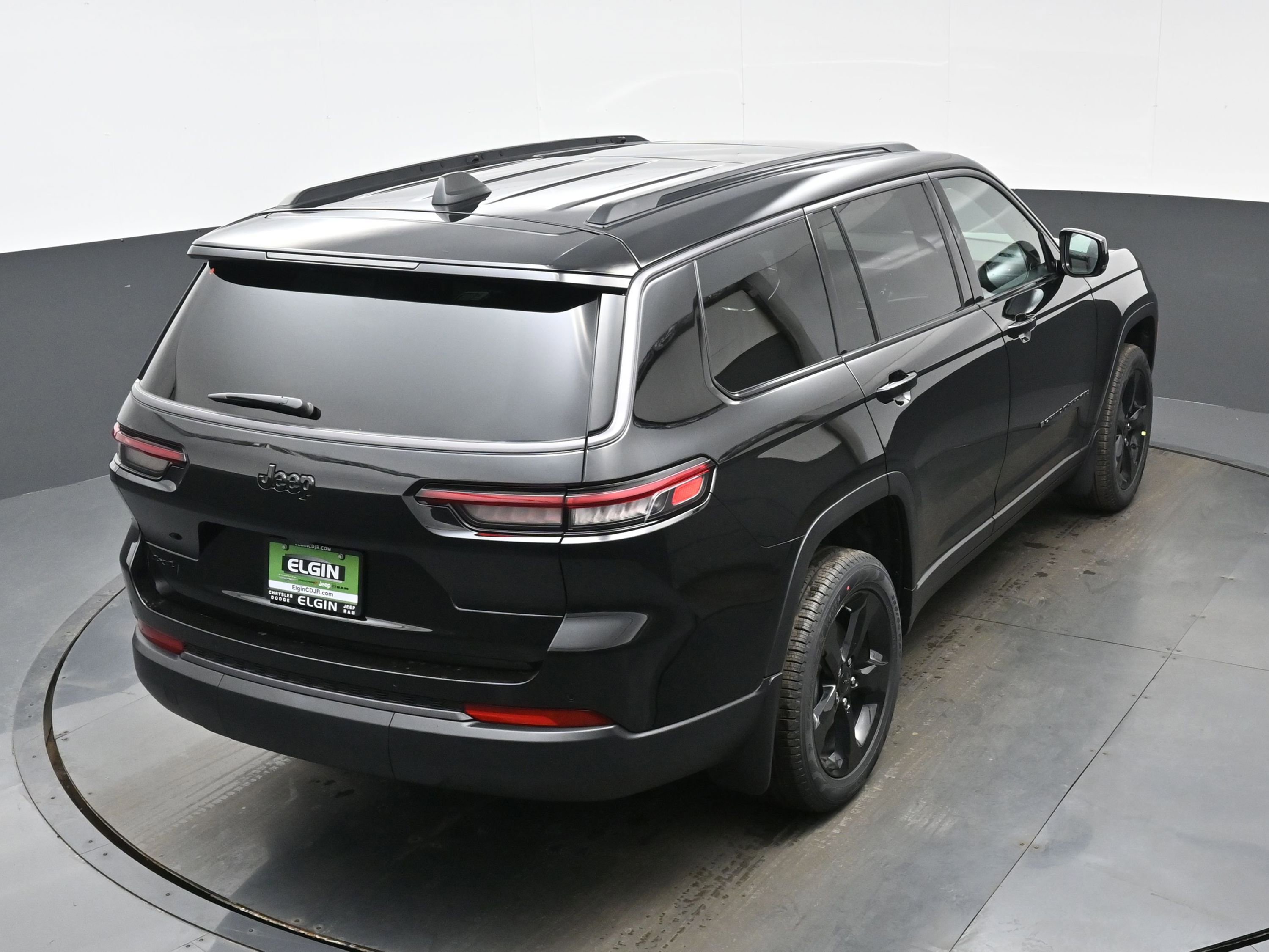 New 2026 Jeep Grand Cherokee L Limited w/ Limited Altitude Package AWD/4WD image 23