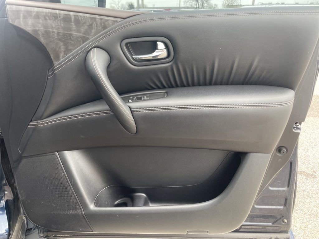 Used 2021 Nissan Armada Platinum w/ Captain's Chairs Package image 18