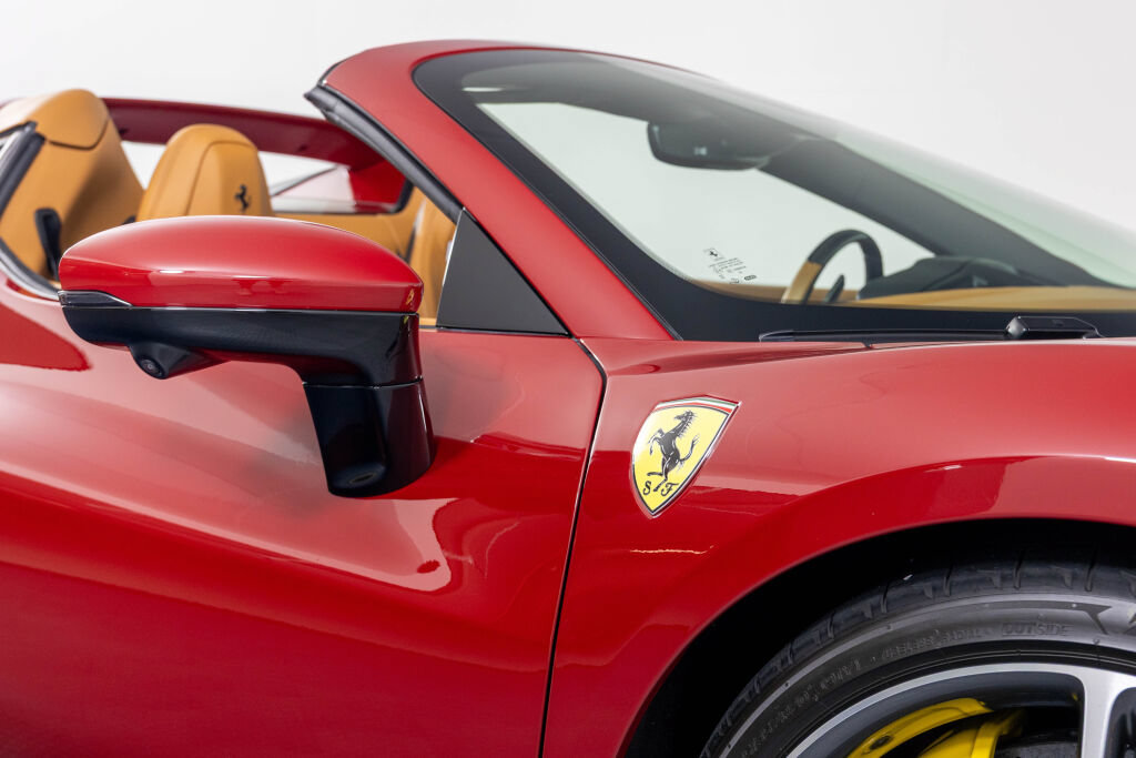 Used 2026 Ferrari 296 GTS RWD image 19