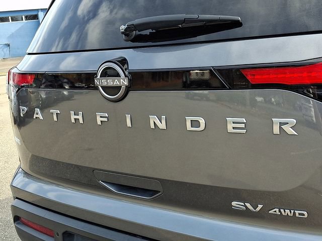 Used 2022 Nissan Pathfinder SV image 33