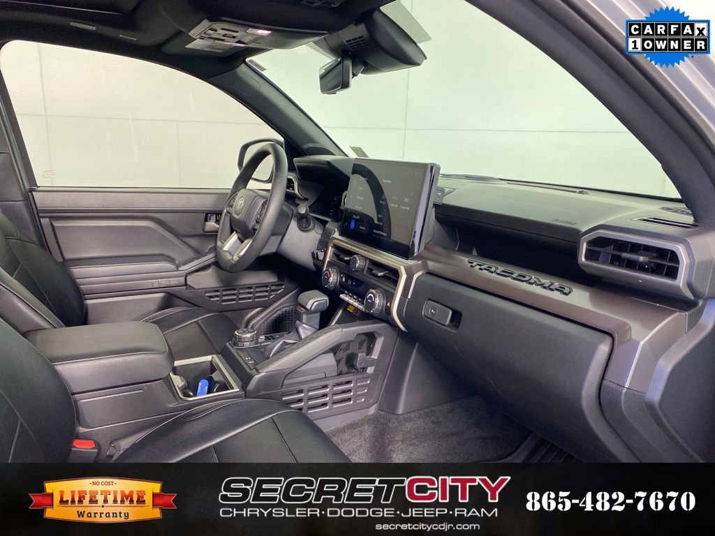 Used 2024 Toyota Tacoma TRD Off-Road w/ TRD Off Road Upgrade Package image 32