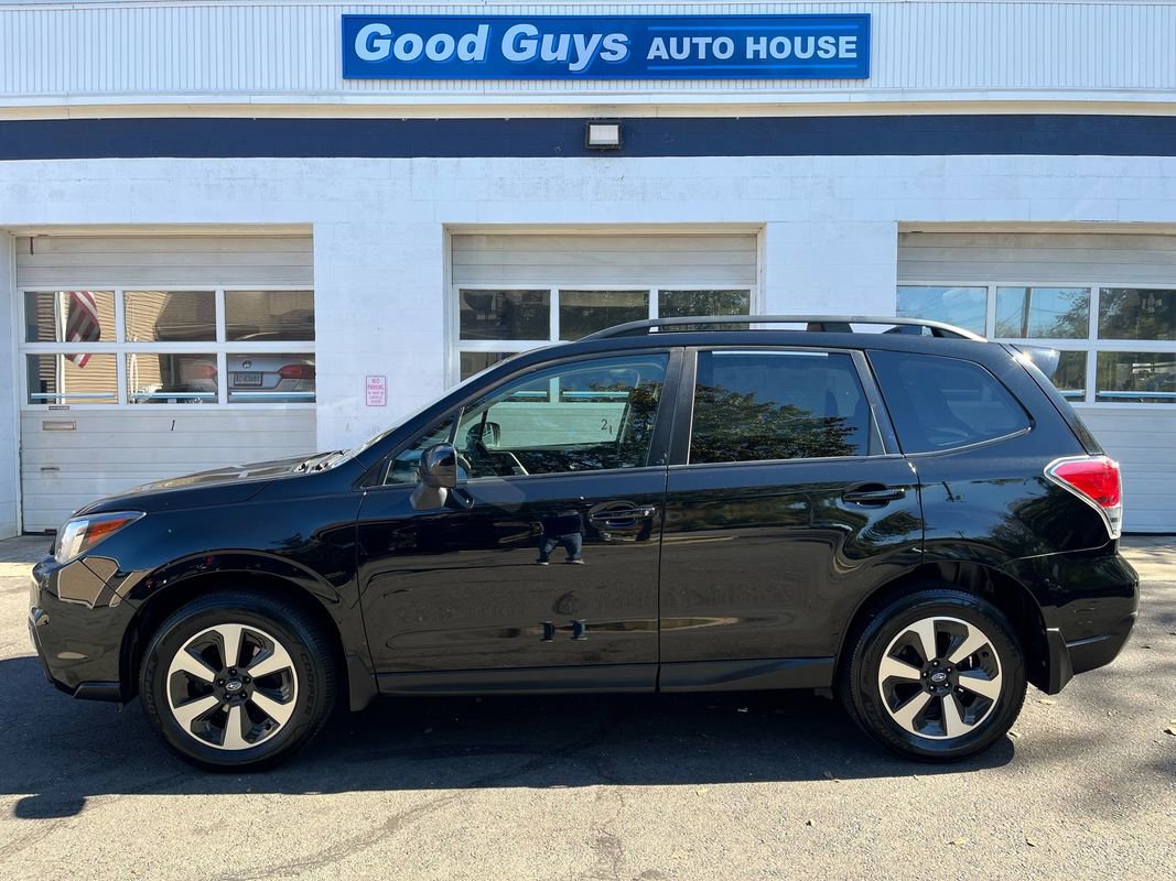 Used 2017 Subaru Forester 2.5i Premium image 1