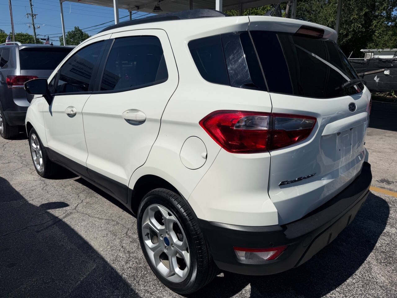 Used 2021 Ford EcoSport SE w/ SE Appearance Package FWD image 4