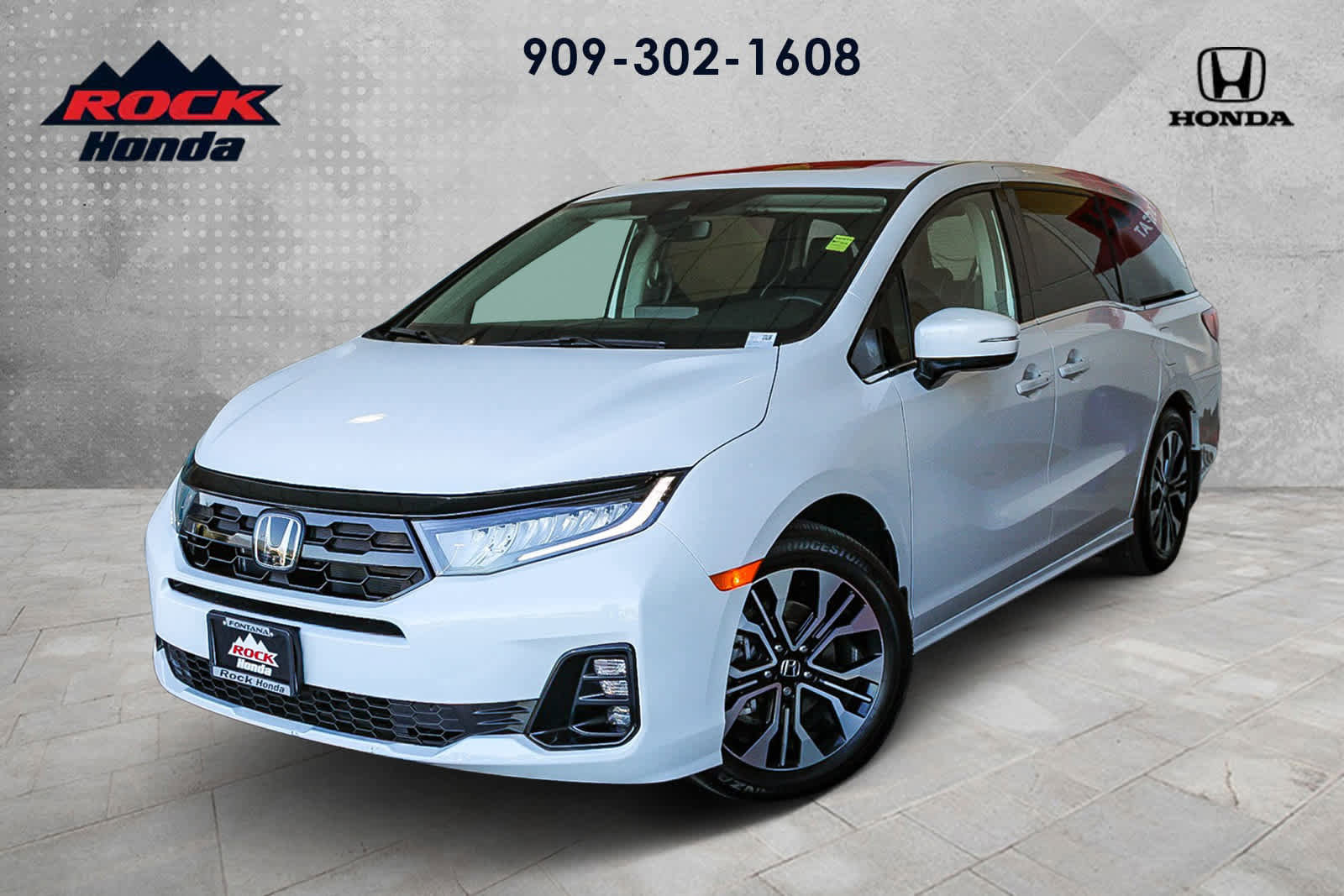 Used 2025 Honda Odyssey Elite image 1