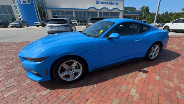Used 2026 Ford Mustang Premium RWD image 7