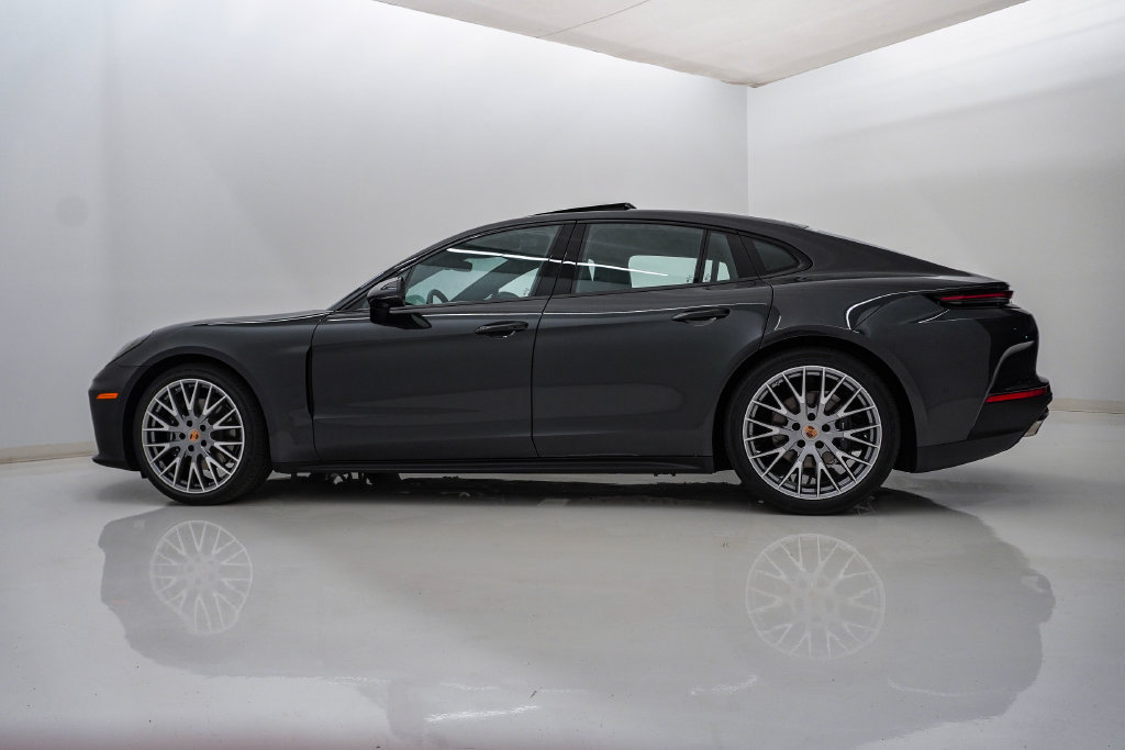 New 2026 Porsche Panamera 4 AWD/4WD image 2