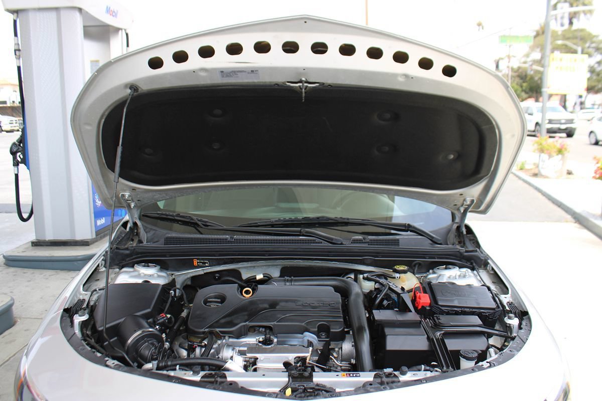 Used 2020 Chevrolet Malibu LT FWD image 37