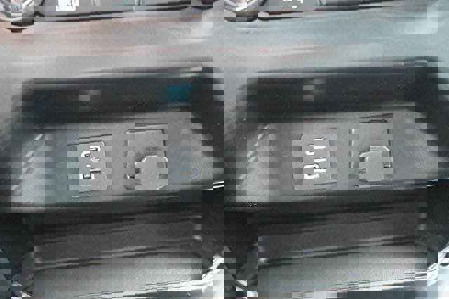 Used 2023 Ford F150 XLT image 28