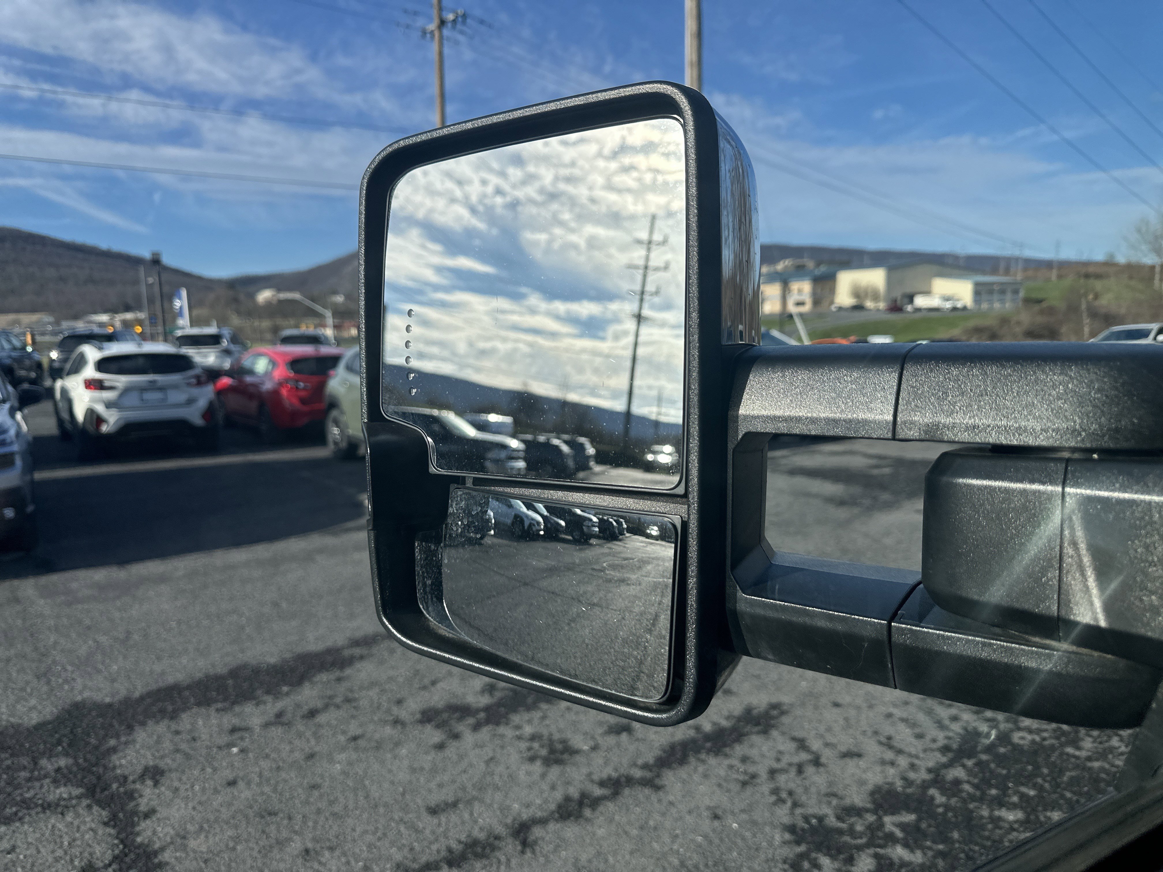 Used 2019 GMC Sierra 2500 SLT w/ Suspension Package, Off-Road image 30