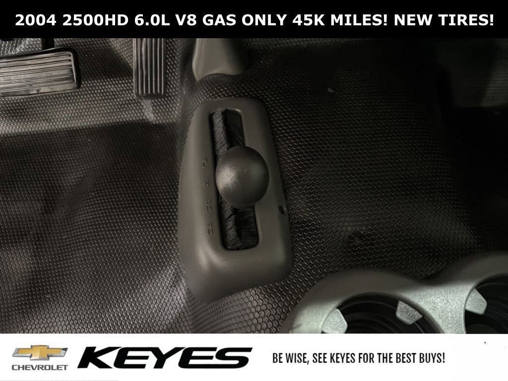 Used 2004 Chevrolet Silverado 2500 W/T w/ Snow Plow Prep Package image 23