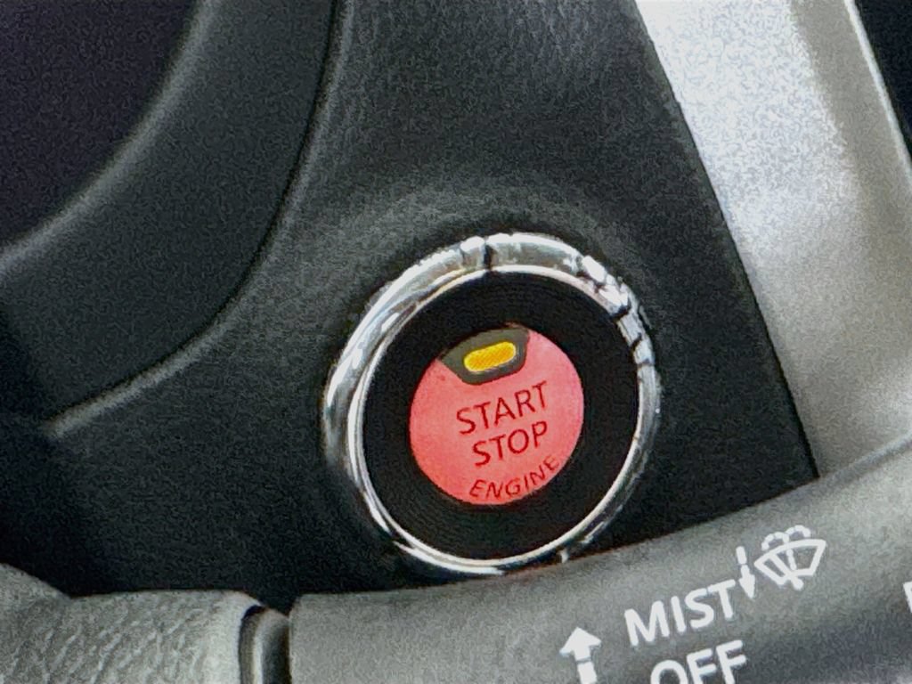 Used 2015 Nissan Altima 3.5 SL FWD image 18
