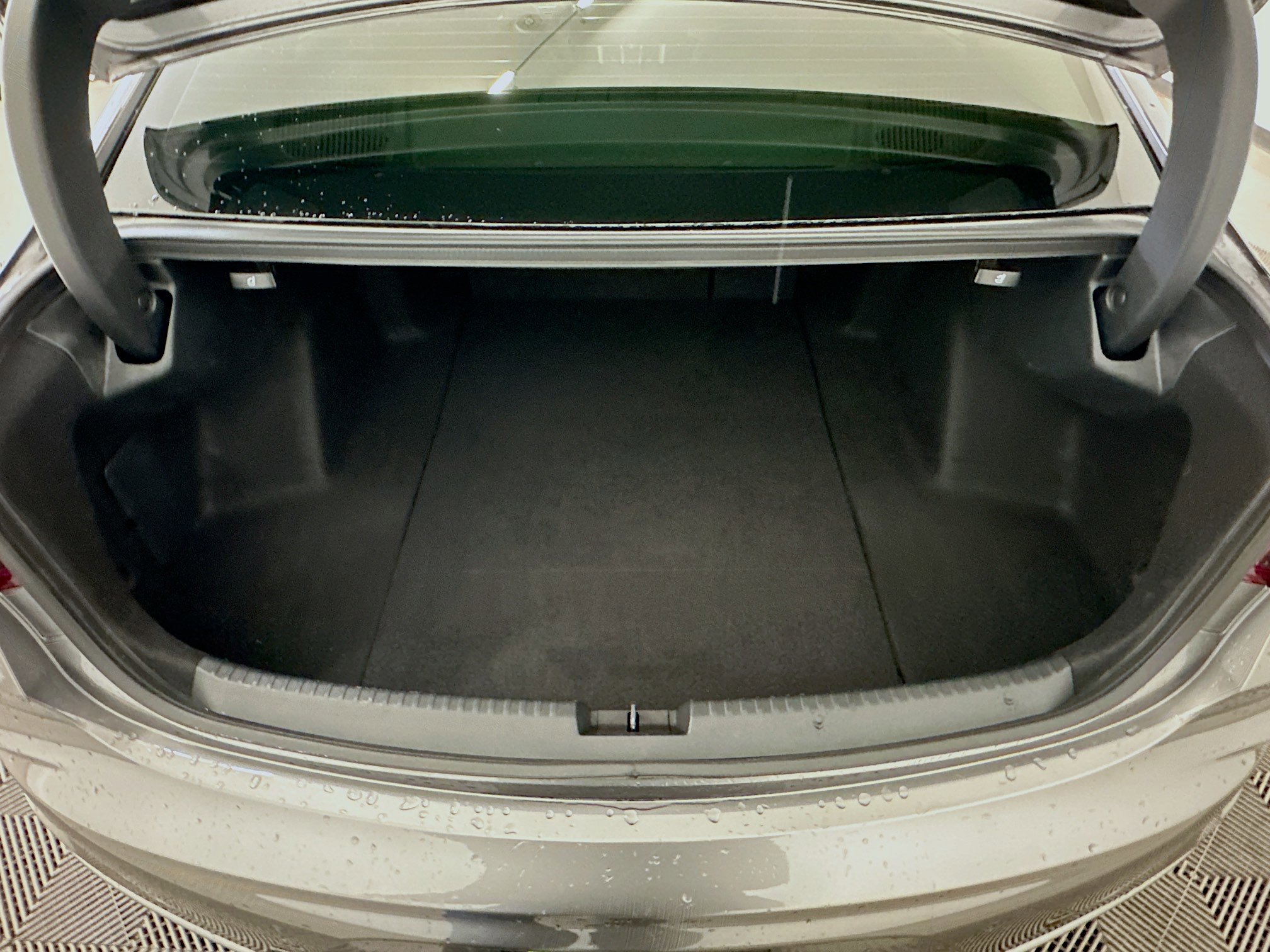 Used 2024 Acura TLX w/ Technology Package FWD image 31