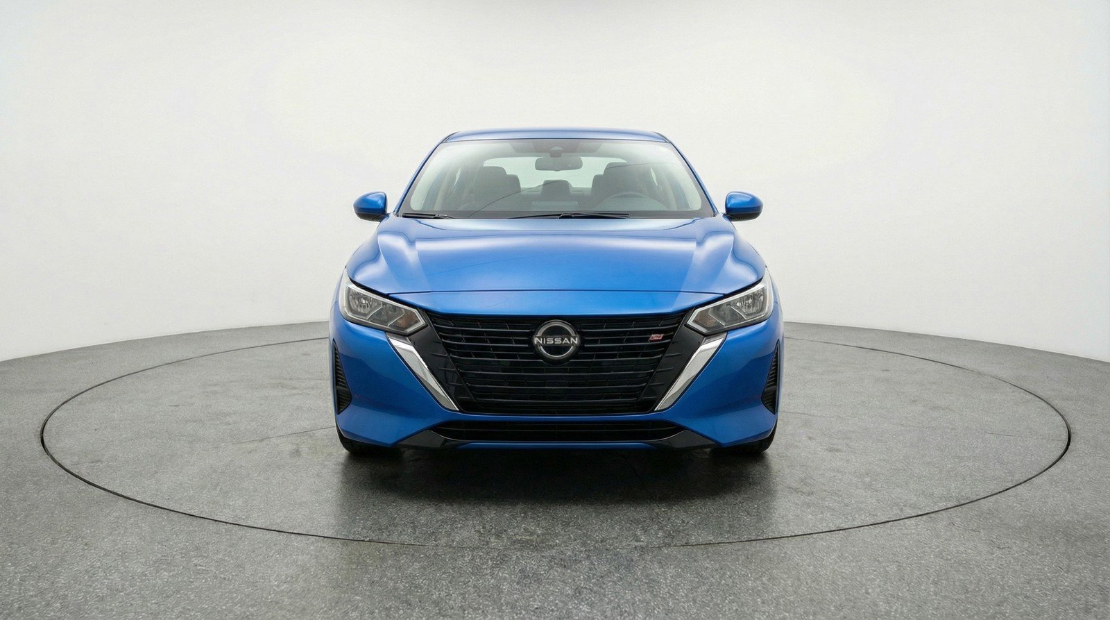 Used 2025 Nissan Sentra SV FWD image 2