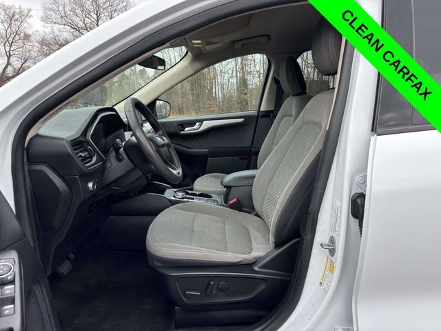 Used 2020 Ford Escape SE image 3