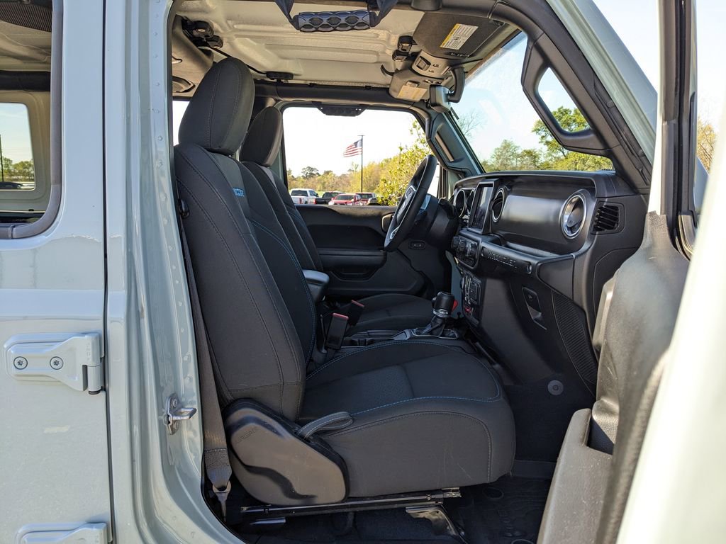 Certified 2023 Jeep Wrangler Unlimited Rubicon 4xe image 20