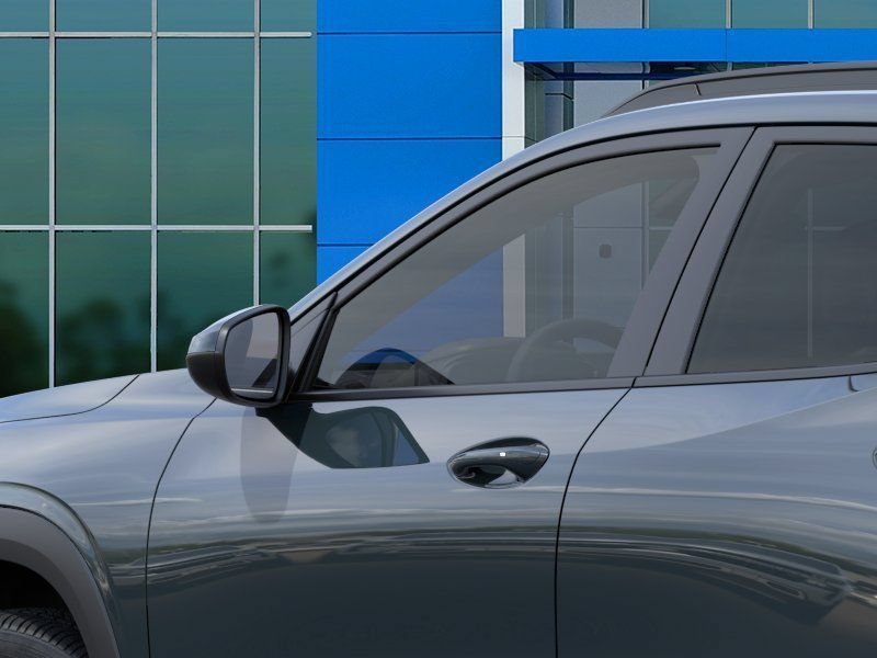 New 2026 Chevrolet Trax LT w/ LT Convenience Package FWD image 12