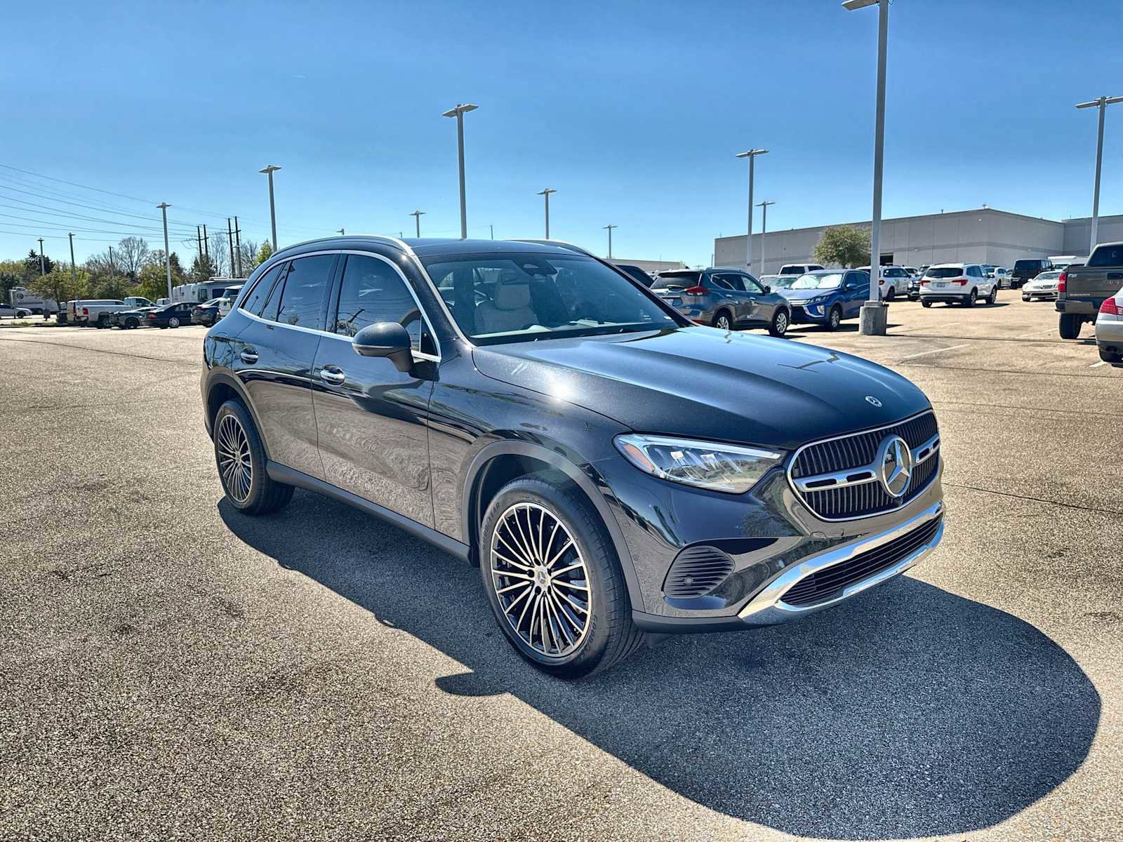 New 2026 Mercedes-Benz GLC 300 image 11