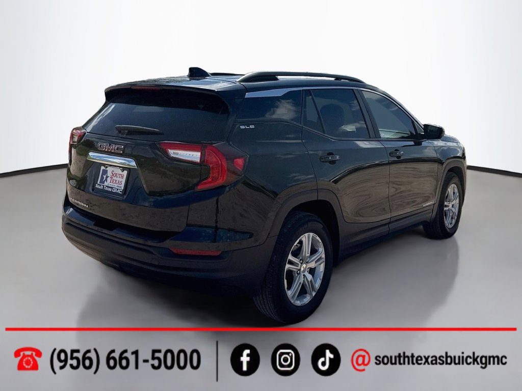 Used 2024 GMC Terrain SLE w/ Driver Convenience Package FWD image 8