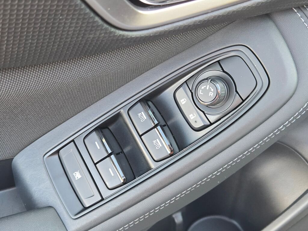 Used 2023 Subaru Forester Premium image 18