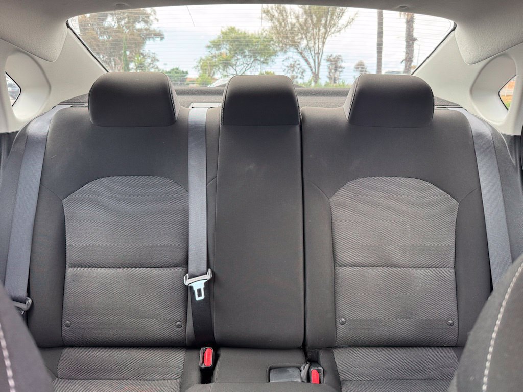 Used 2023 Kia Forte LXS w/ LXS Technology Package FWD image 19