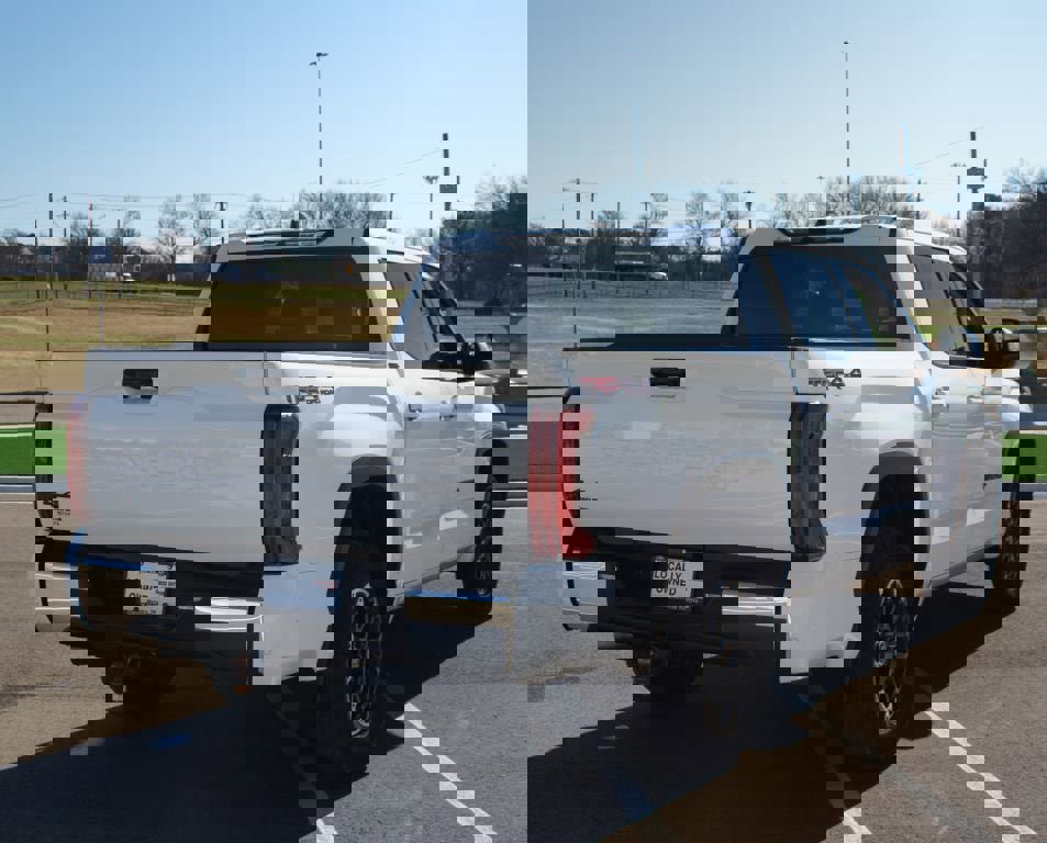 Used 2022 Toyota Tundra SR5 w/ TRD Off-Road Package image 18