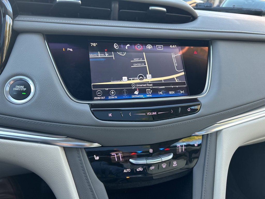 Used 2017 Cadillac XT5 Luxury w/ Driver Awareness Package image 20