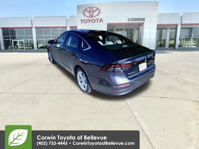 Used 2025 Honda Accord LX image 7