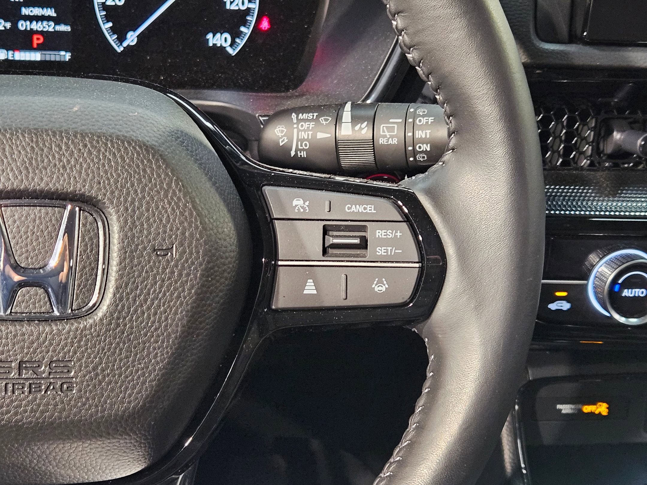 Used 2025 Honda CR-V EX-L image 29