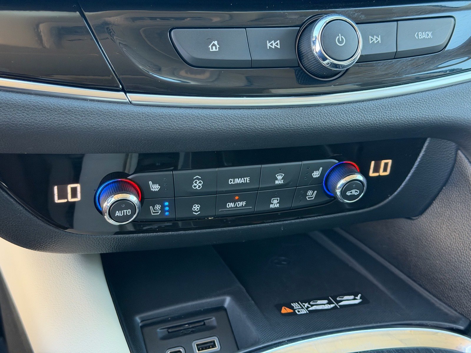 Used 2023 Buick Enclave Avenir w/ Trailering Package, 5000 lbs. AWD/4WD image 28