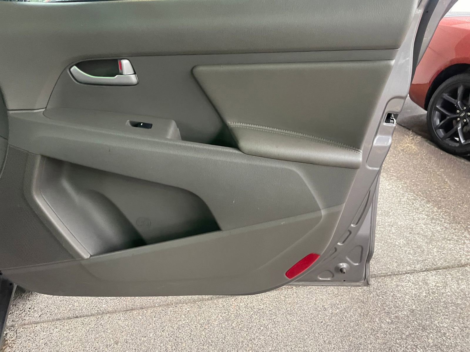 Used 2015 Kia Sportage LX image 10