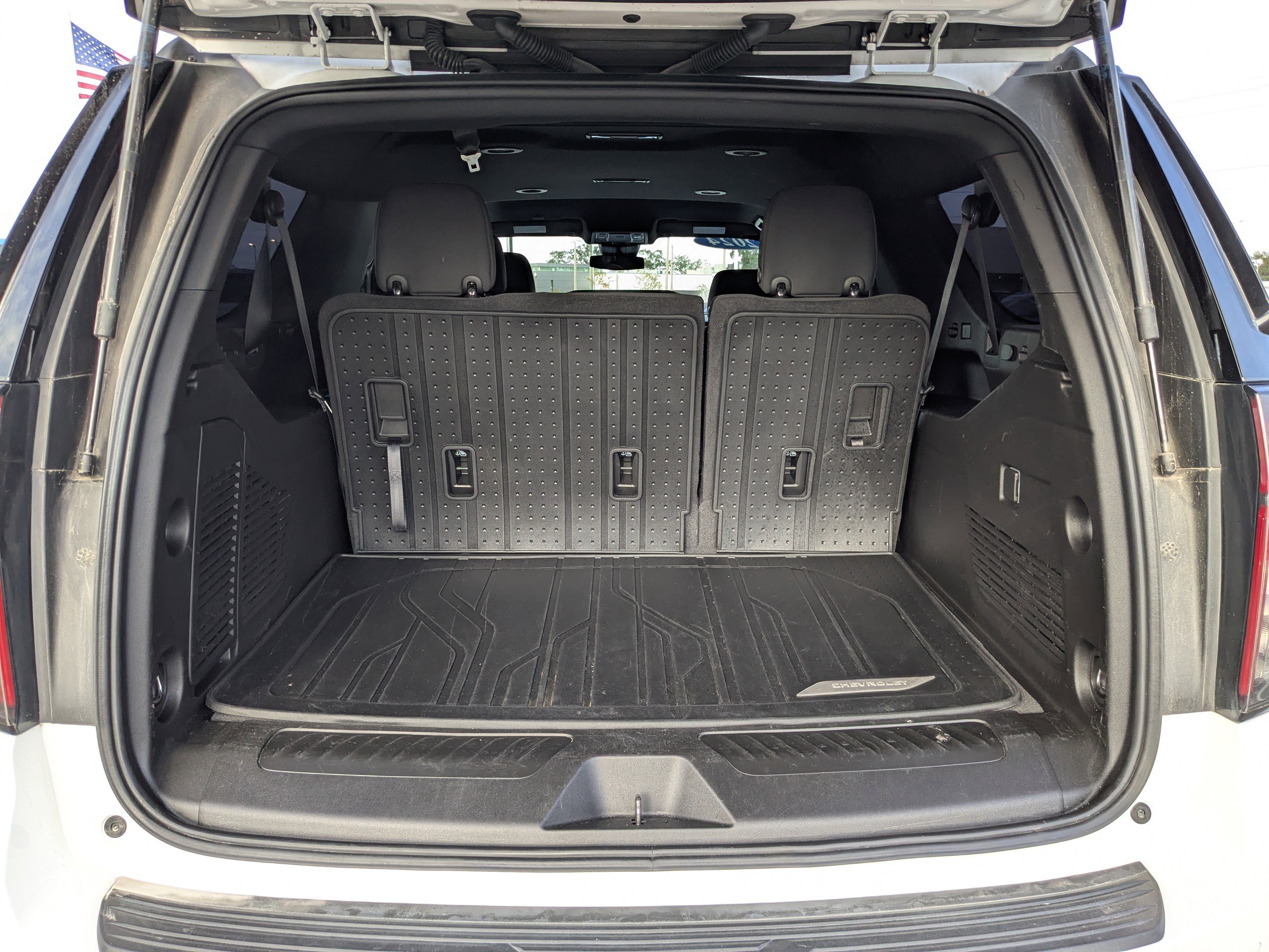 Used 2024 Chevrolet Suburban LS w/ Driver Alert Package image 13