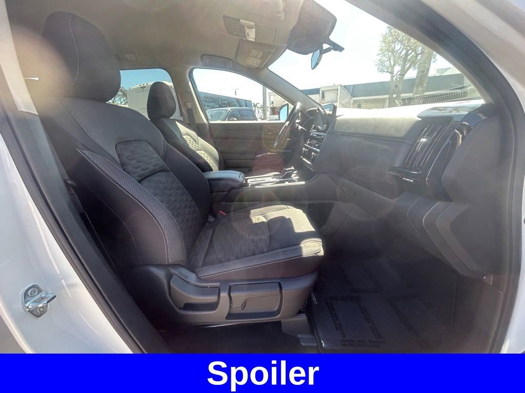 Used 2025 Nissan Pathfinder SV image 22