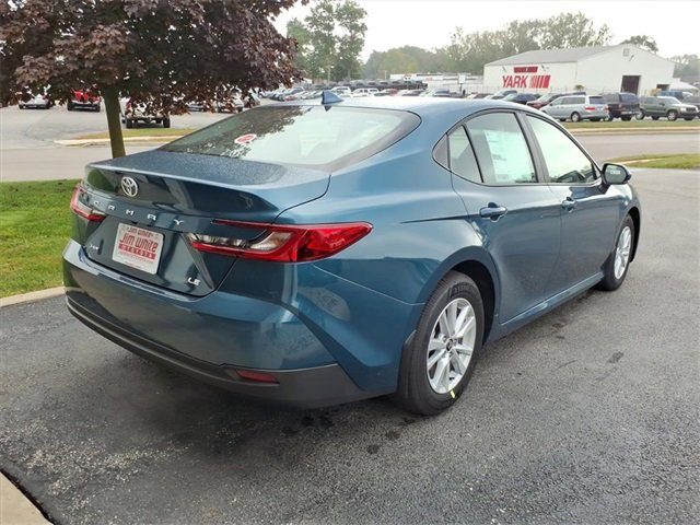 New 2026 Toyota Camry LE image 4